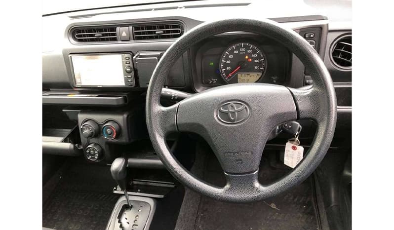 2018 Toyota Probox image-6