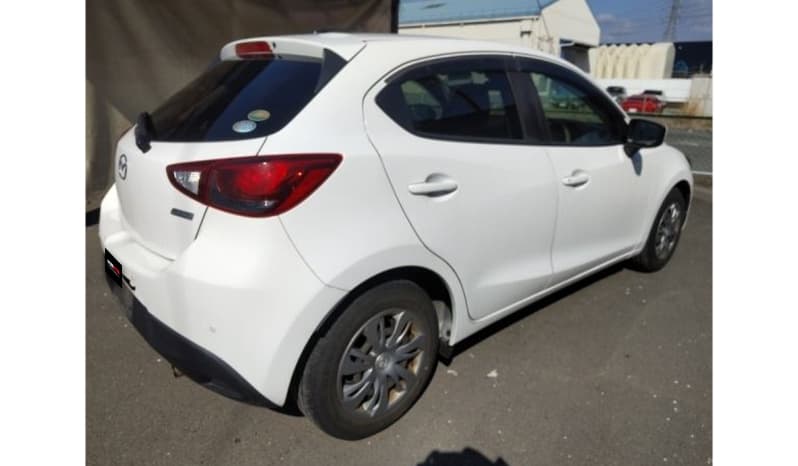 2018 Mazda Demio image-3