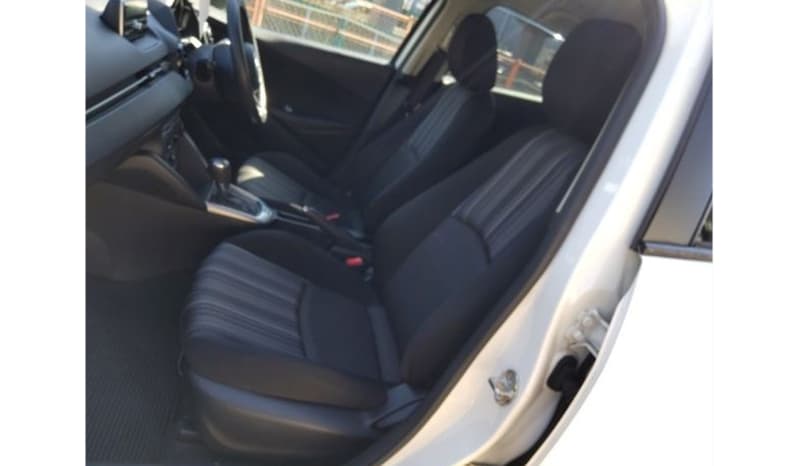 2018 Mazda Demio image-6