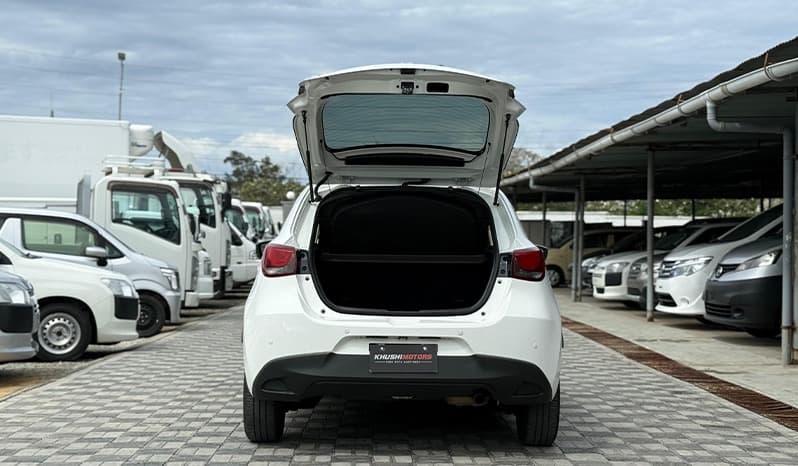 2018 Mazda Demio image-8