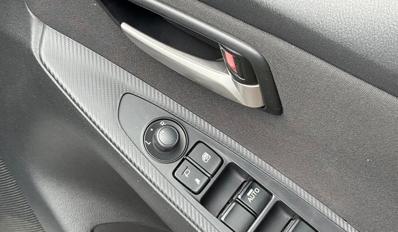 2018 Mazda Demio image-9