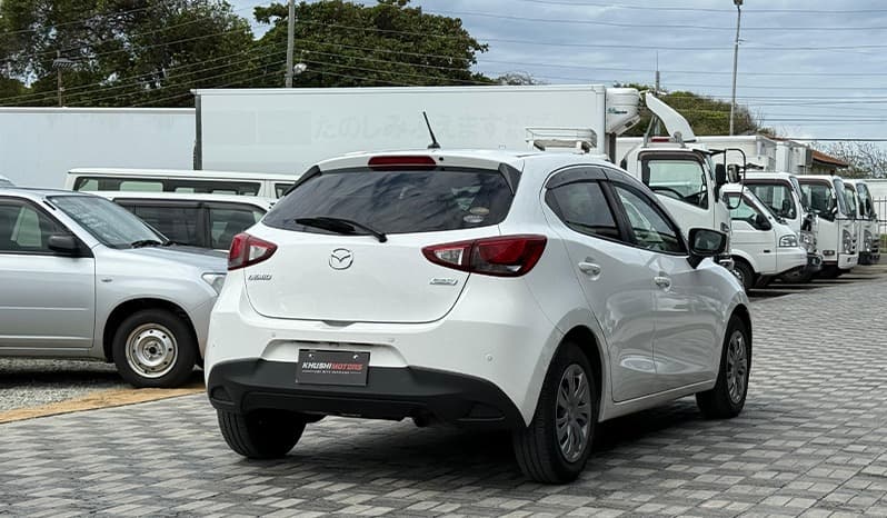2018 Mazda Demio image-15