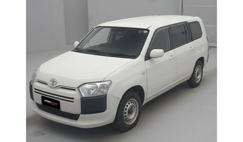 2018 Toyota Succeed image-2