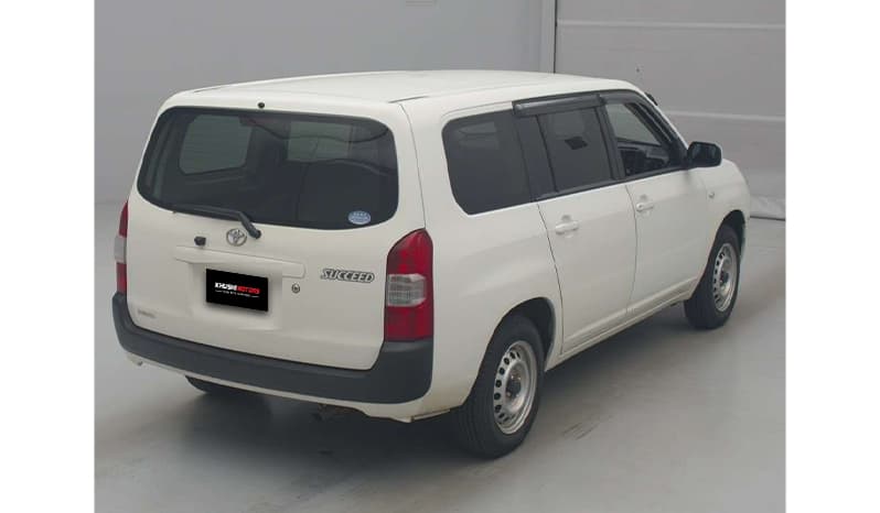 2018 Toyota Succeed image-3