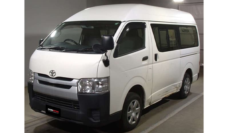 2018 Toyota Hiace image-2