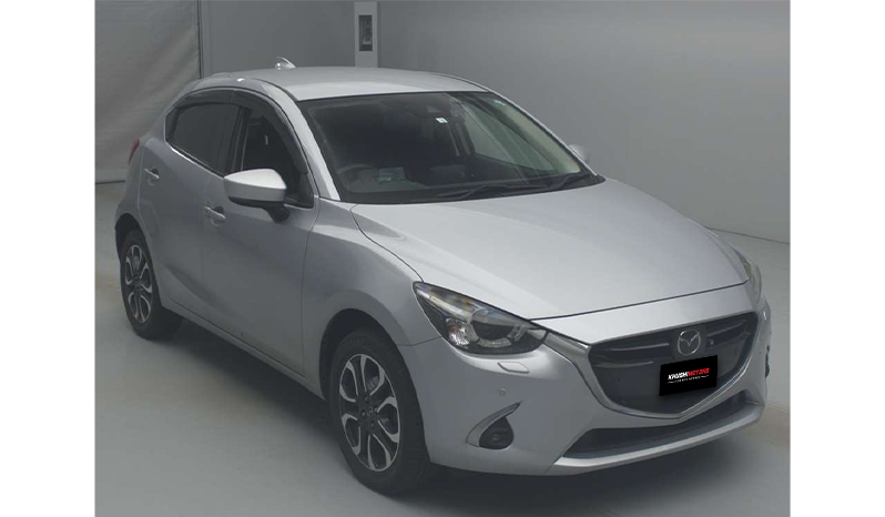 2018 Mazda Demio XD Touring image-4