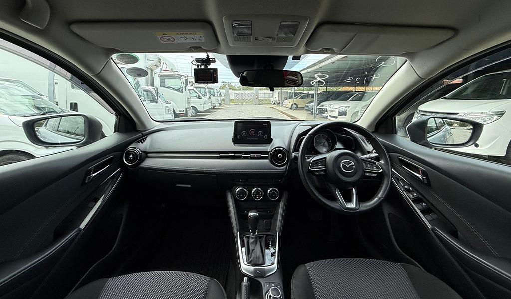2018 Mazda Demio XD Touring image-14