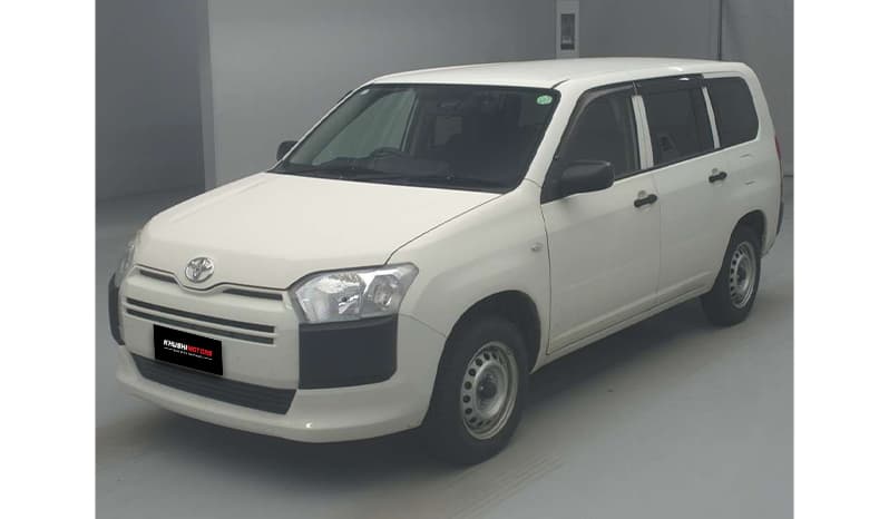 2018 Toyota Succeed image-2