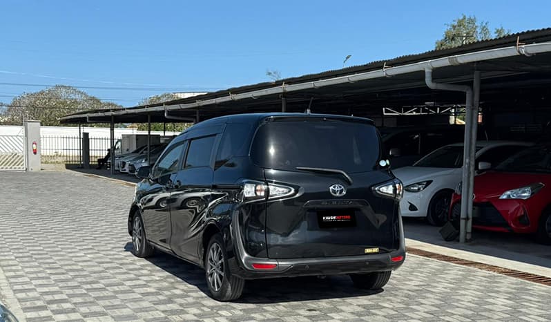 2018 Toyota Sienta image-8