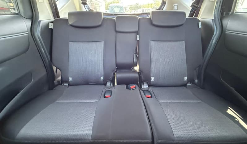 2018 Toyota Sienta image-13