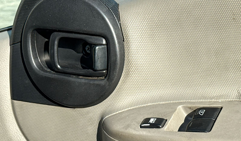 2018 Nissan Atlas Refrigerator 4.2 Ton image-6