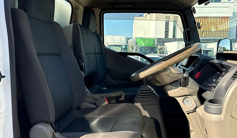 2018 Nissan Atlas Refrigerator 4.2 Ton image-8