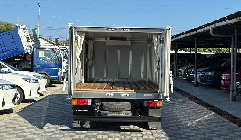 2018 Nissan Atlas Refrigerator 4.2 Ton image-11