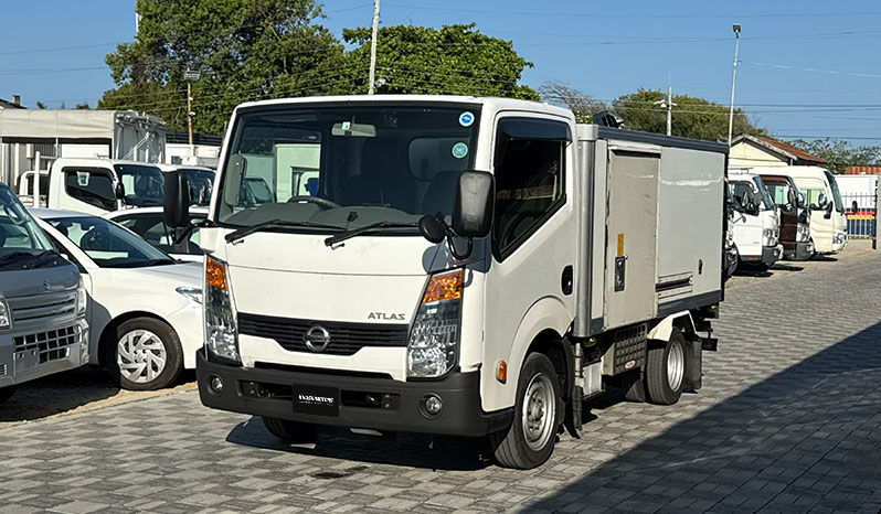 2018 Nissan Atlas Refrigerator 4.2 Ton image-14