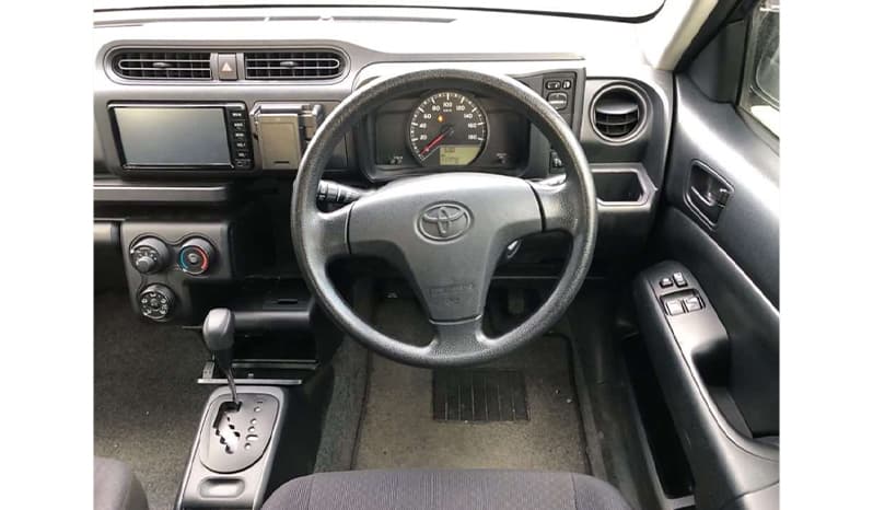 2018 Toyota Succeed image-6