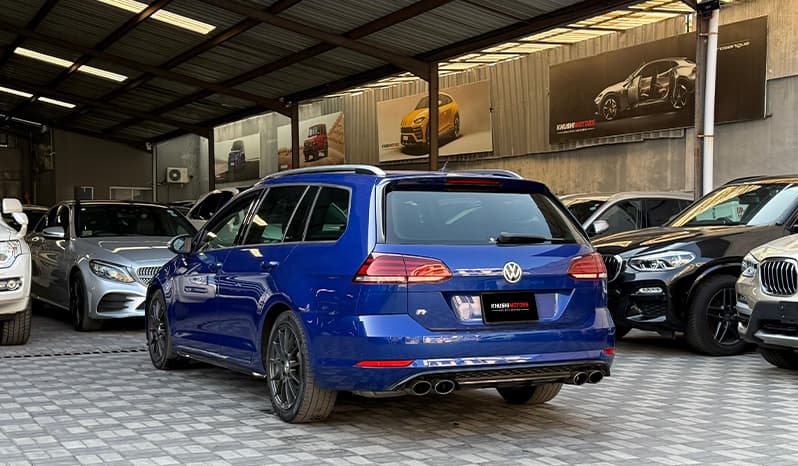 2018 Volkswagen Golf Variant image-10
