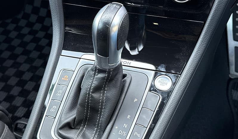 2018 Volkswagen Golf Variant image-17