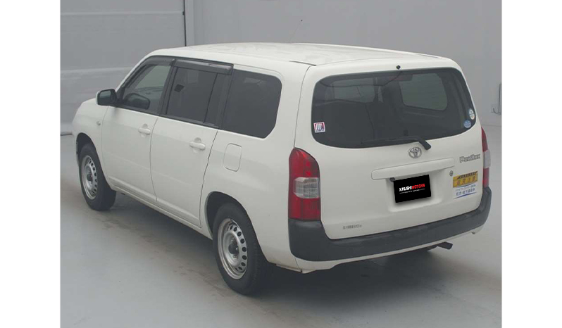 2019 Toyota Probox image-2