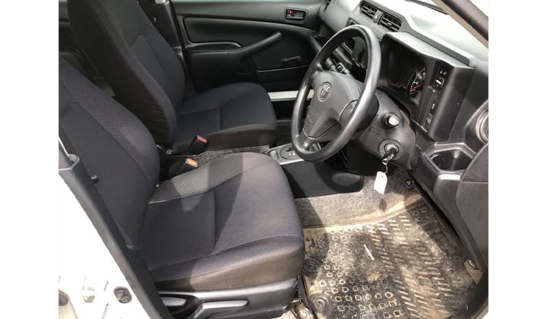 2019 Toyota Probox image-6