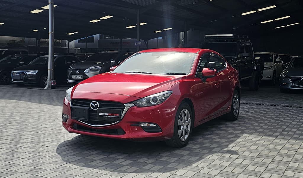 2017 Mazda Axela SCHOOL DRIVE image-3