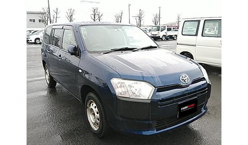 2018 Toyota Succeed image-2