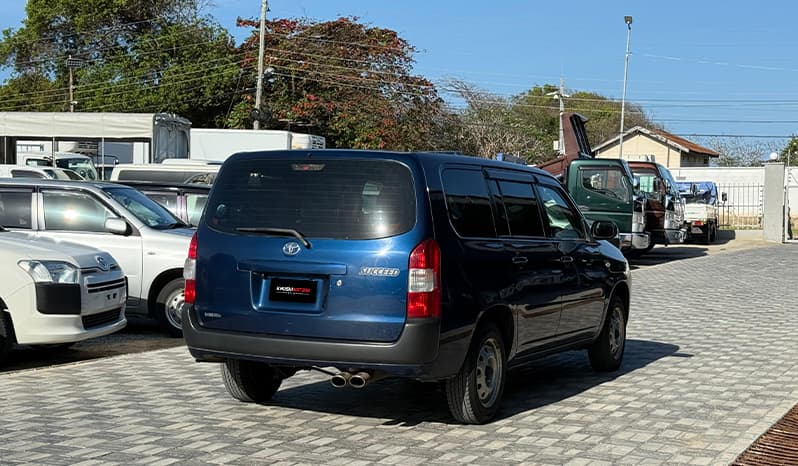 2018 Toyota Succeed image-13