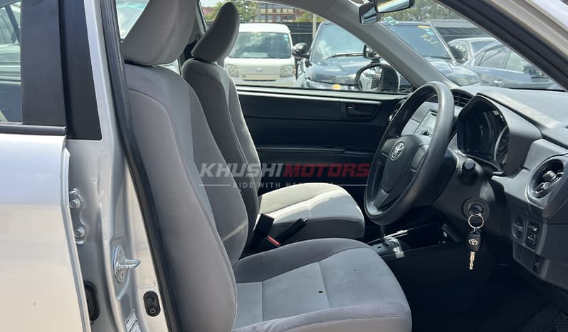 2017 Toyota Axio Driving School image-7