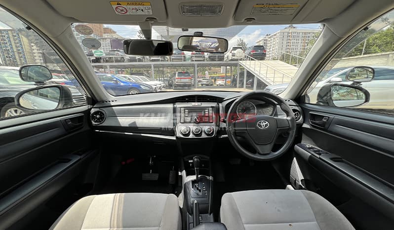 2017 Toyota Axio Driving School image-8