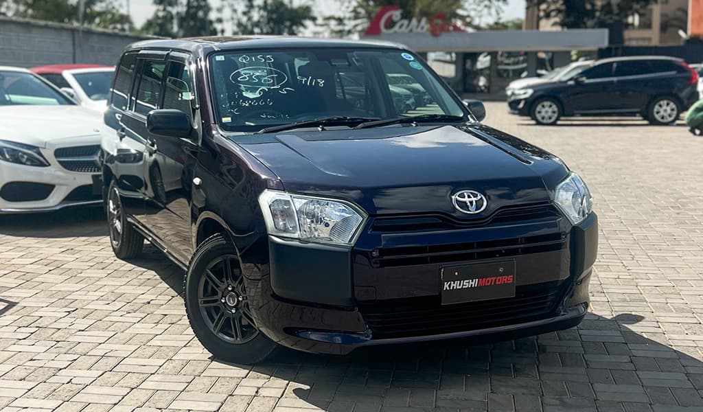2017 Toyota Succeed UL image-1