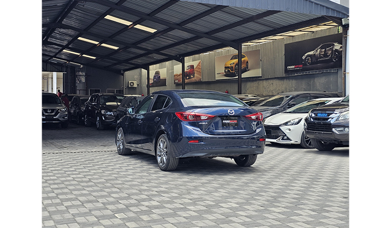 2017 Mazda Axela XD L-Package image-4