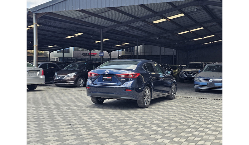 2017 Mazda Axela XD L-Package image-6