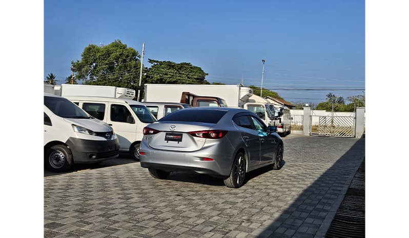 2018 Mazda Axela 22XD L-Package image-6