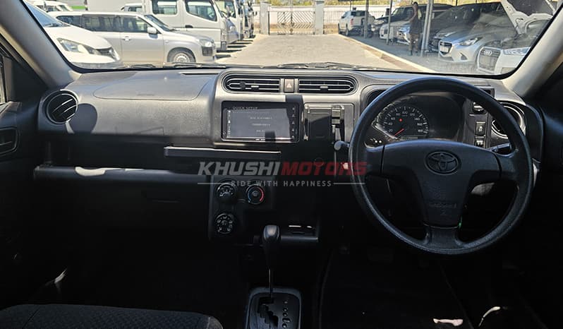 2017 Toyota Succeed U image-8