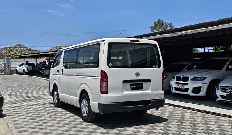 2017 Toyota Hiace Long DX Turbo image-4