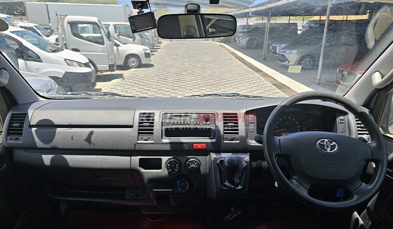 2017 Toyota Hiace Long DX Turbo image-8