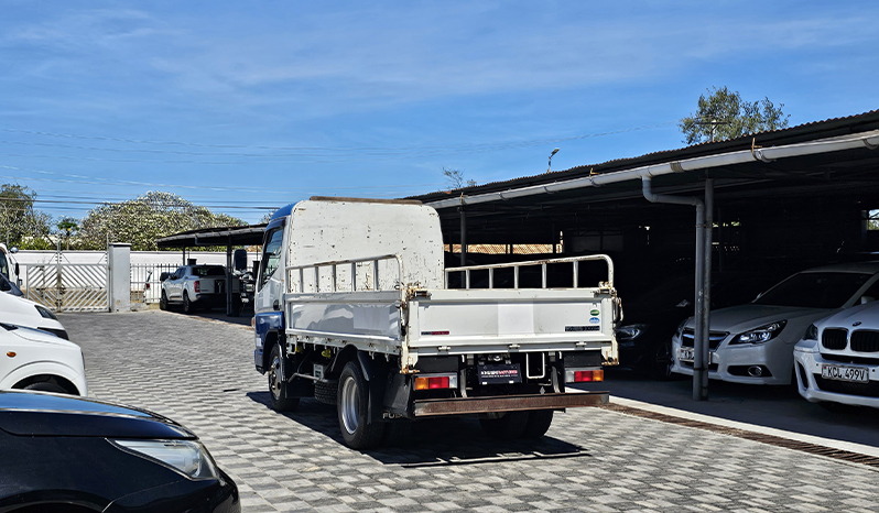 2017 Mitsubishi Fuso 3 Ton image-4