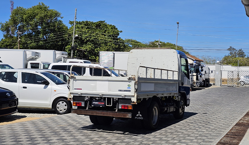 2017 Mitsubishi Fuso 3 Ton image-6