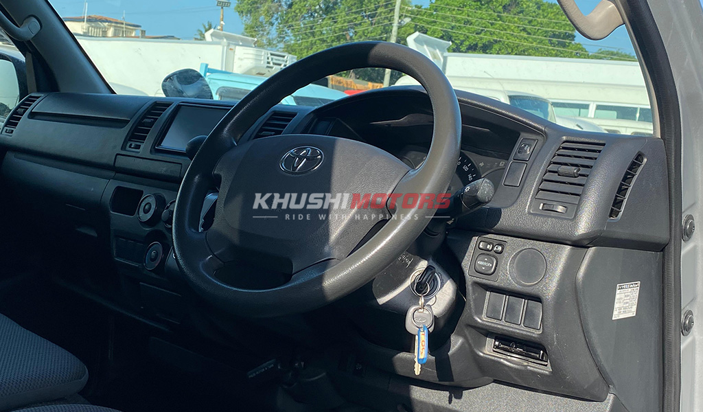 2017 Toyota Hiace DX Package image-7