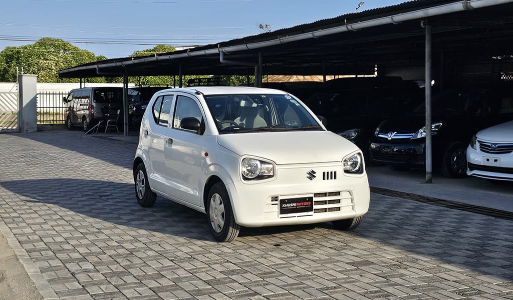 2017 Suzuki Alto F image-1