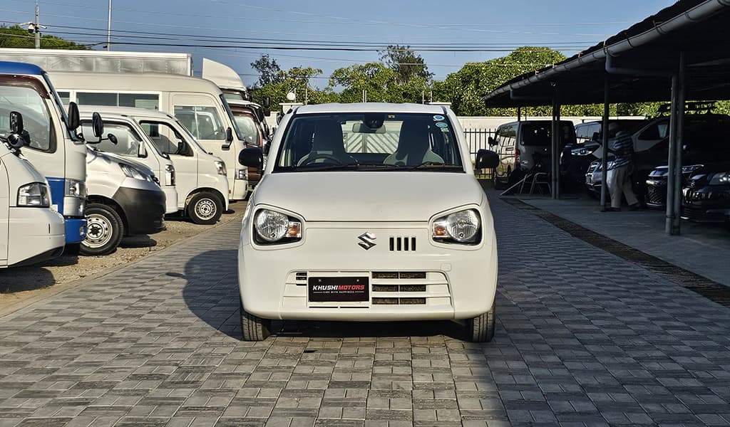 2017 Suzuki Alto F image-2