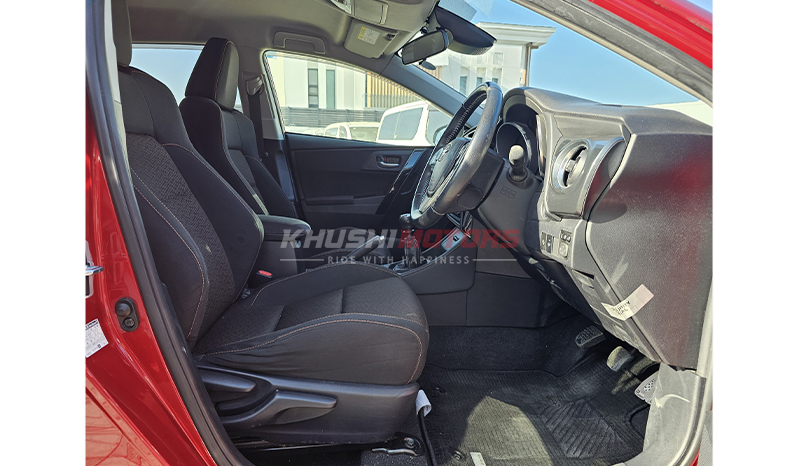 2017 Toyota Auris RS image-7