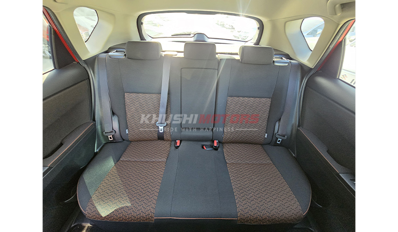 2017 Toyota Auris RS image-12