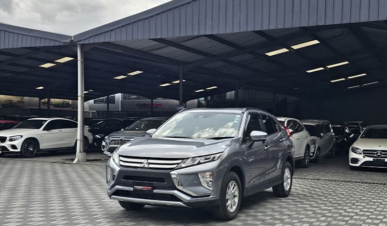 2018 Mitsubishi Eclipse Cross M image-3