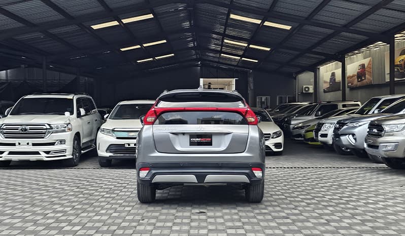 2018 Mitsubishi Eclipse Cross M image-5