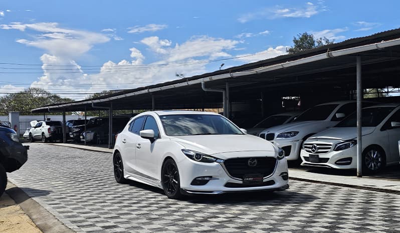 2018 Mazda Axela 22XD L-Package image-1