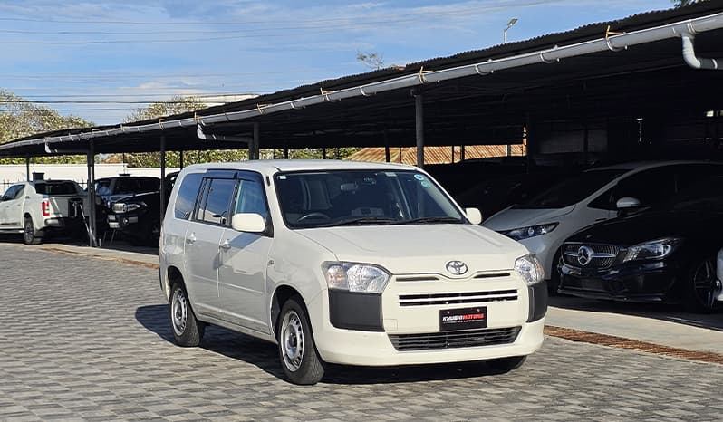 2019 Toyota Succeed UL-X image-1