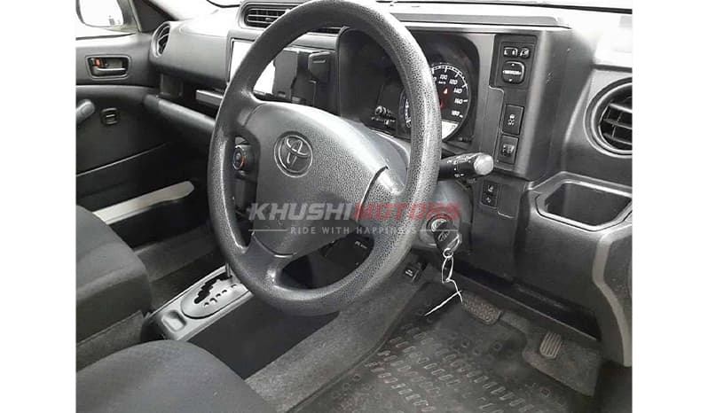 2019 Toyota Succeed UL-X image-6