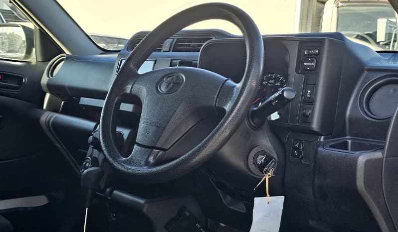 2019 Toyota Succeed UL-X image-15
