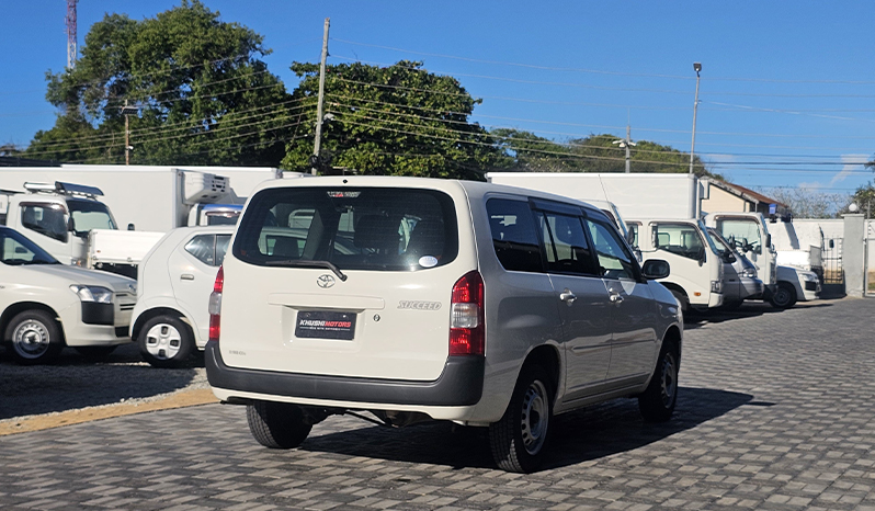 2019 Toyota Succeed TX image-6