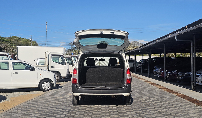 2019 Toyota Succeed TX image-12
